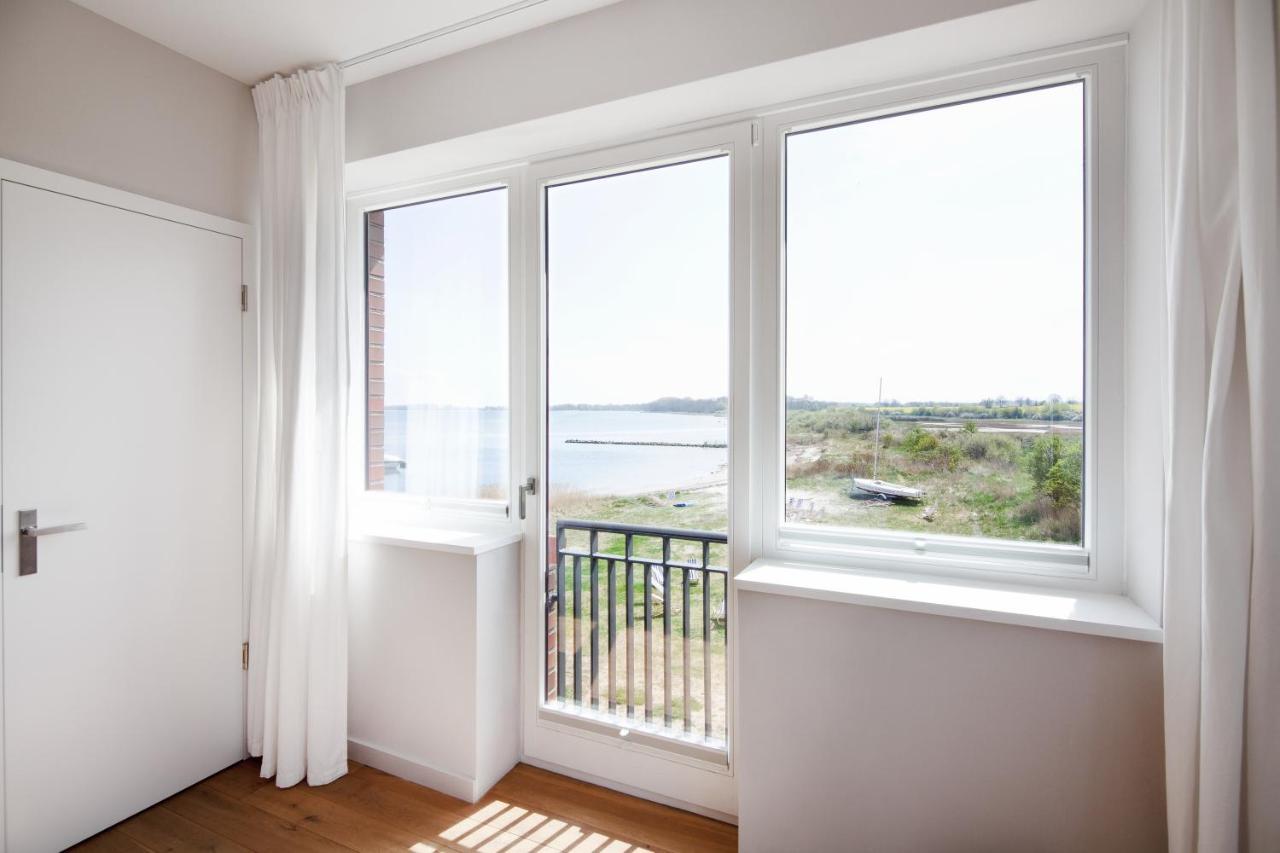 Bades Huk Marina Hotel Hohen Wieschendorf Kültér fotó